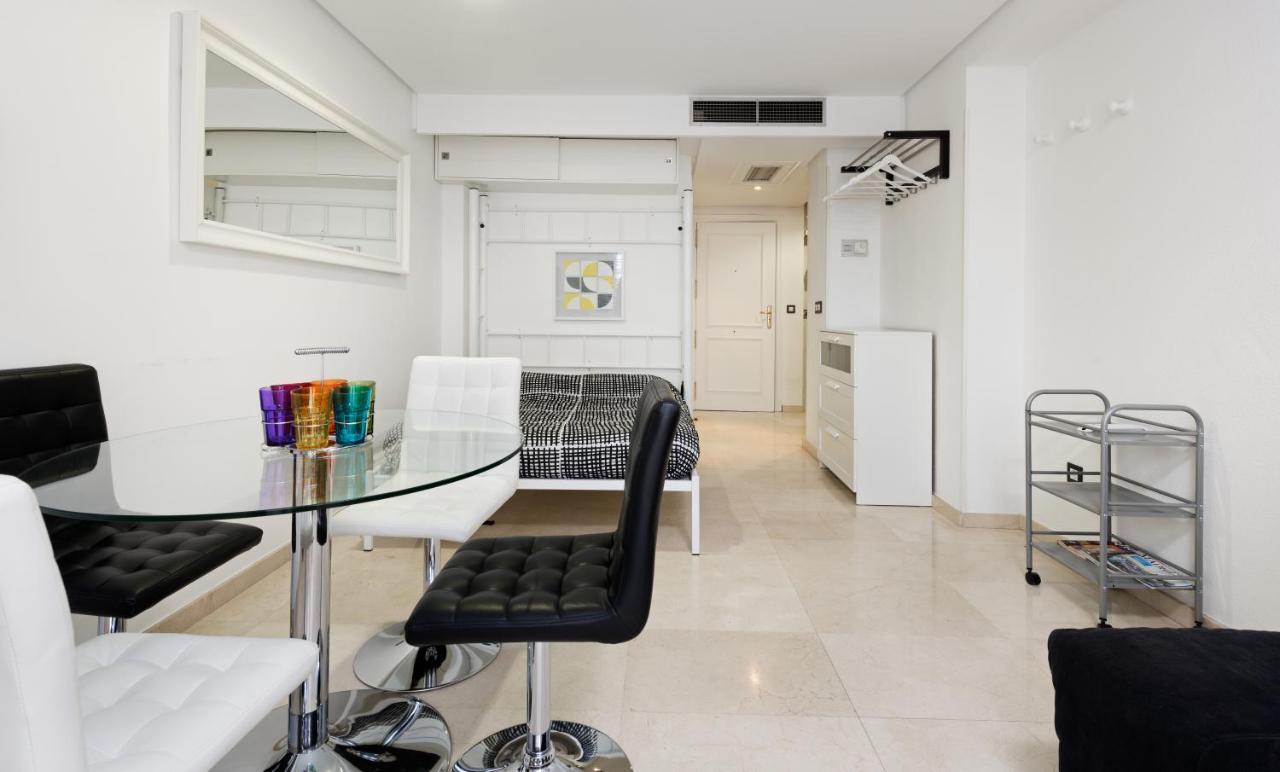 Retiro-Ibiza Alquiler Temporal-Hospitales Apartment Madrid Ngoại thất bức ảnh